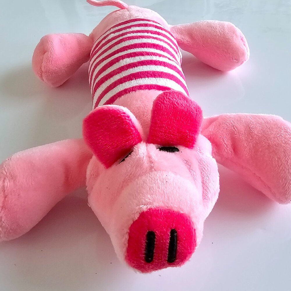 Squeaky Pig Plush Dog Chew Toy Bite Resistant Pet Soft Toys All Dogs Chewable